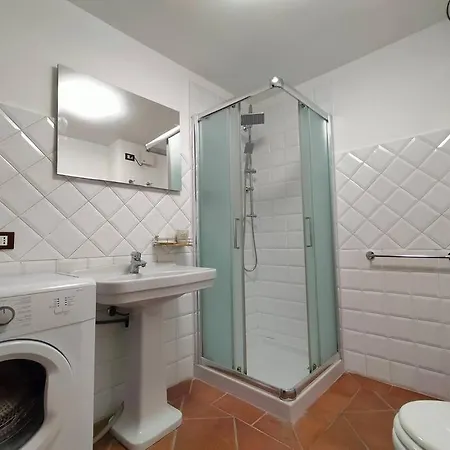 Il Loggiatino Apartment *